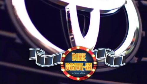 Via Japan Adamantina leva você para o Cine Drive-in dentro de um Toyota