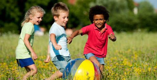 Crianças sem sintomas podem carregar coronavírus por semanas