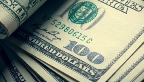 Dólar ultrapassa r$ 5,60 e fecha no maior valor desde 20 de maio