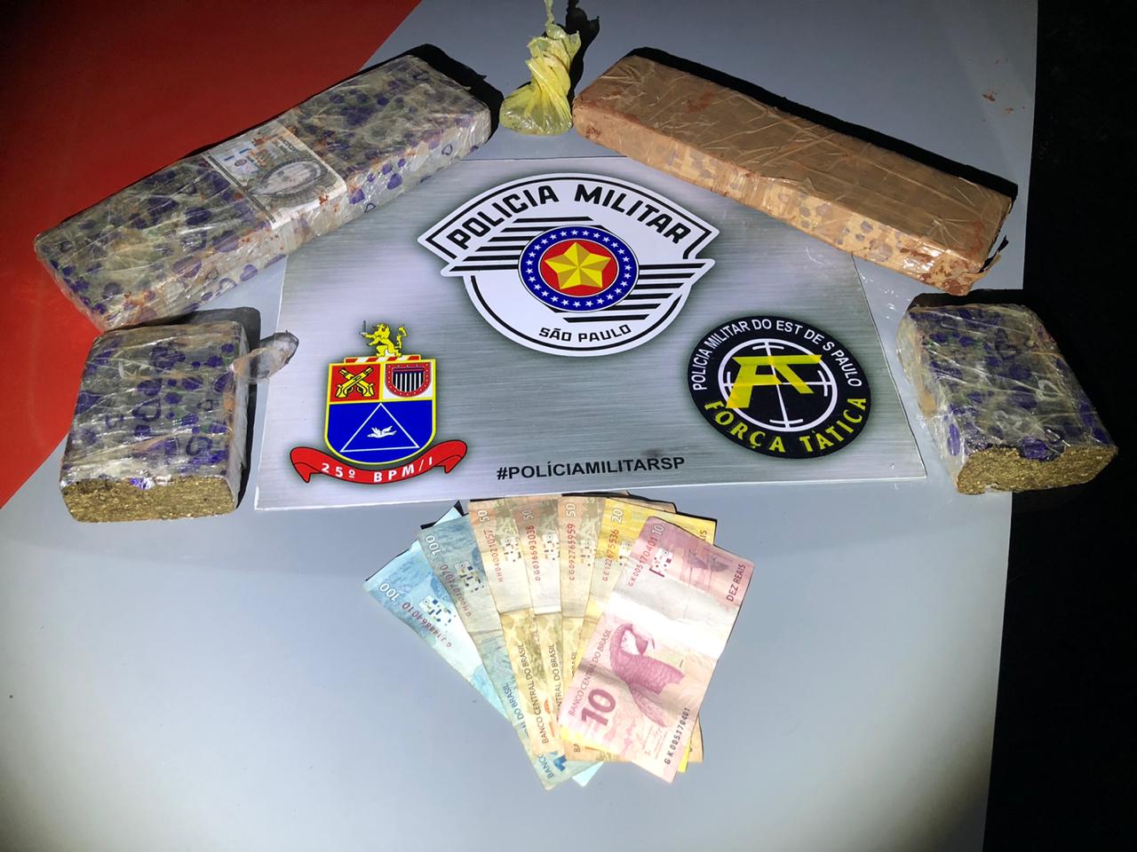 Homem é preso em Panorama por tráfico de Drogas e apreendido mais de 02kg de maconha prontos para a venda