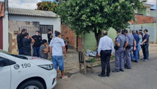 Jovem morre baleada por motociclista em bairro de Marília