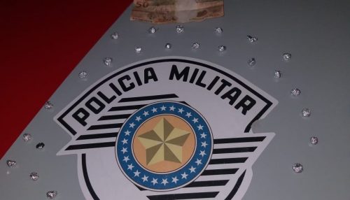 Flagrante de tráfico de drogas, resulta na prisão de traficante e apreensão de crak