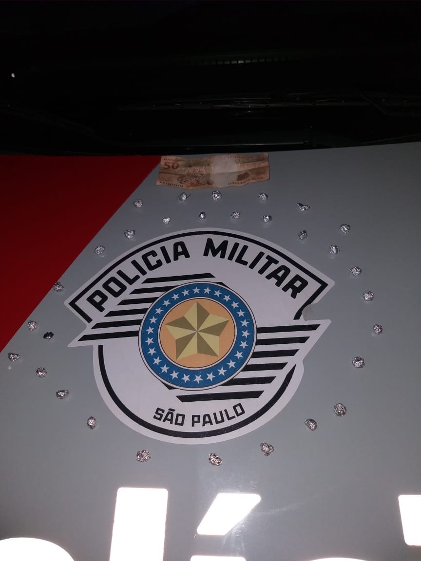 Flagrante de tráfico de drogas, resulta na prisão de traficante e apreensão de crak