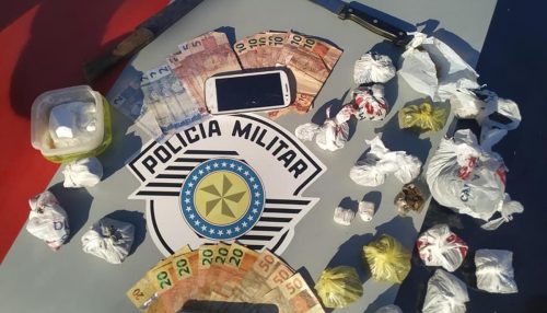 Após denúncia, Policia Militar de Osvaldo Cruz prende traficante e apreende  grande quantidade de drogas