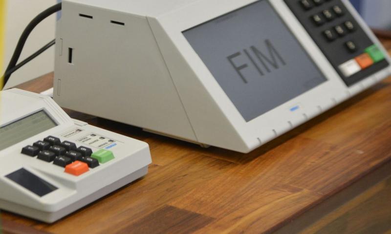 Eleições: uso de máscara será obrigatório, e eleitores poderão levar caneta