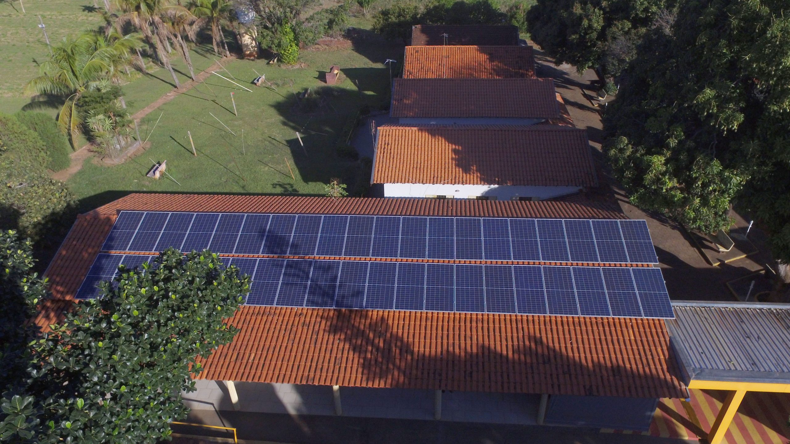 Transparência: Lar dos Velhos instala energia fotovoltaica  com recursos do Imposto de Renda do Bem