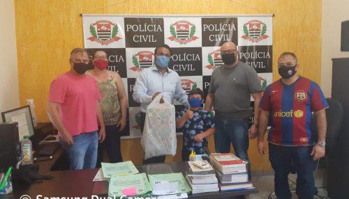 Criança visita Delegacia de Polícia de Junqueirópolis
