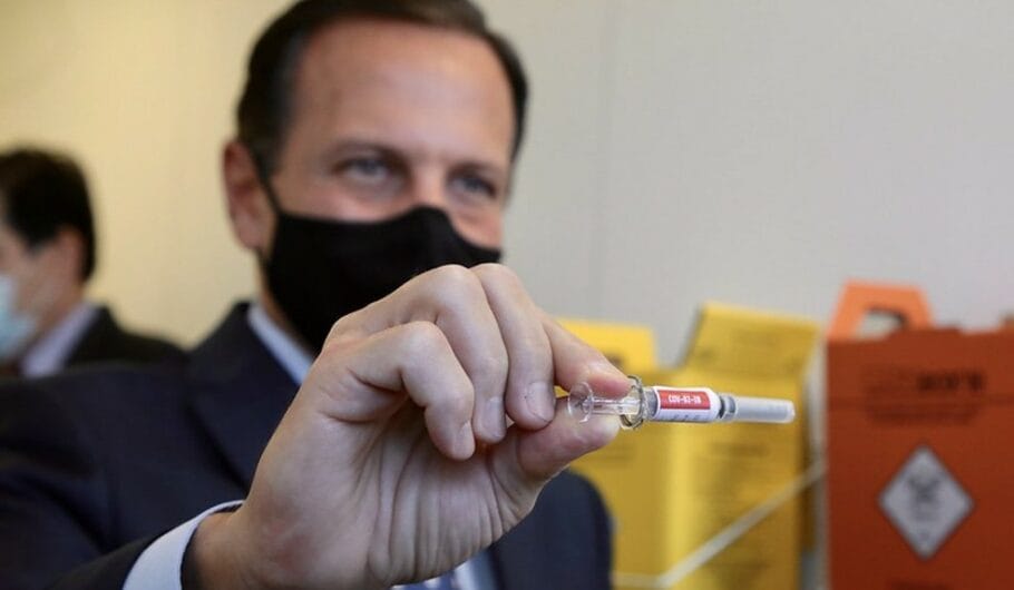 Covid-19: Doria promete vacinar toda população de SP até fevereiro