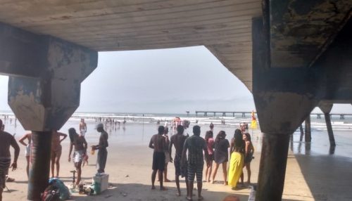 Cinco pessoas morrem afogadas em domingo de praias lotadas em SP