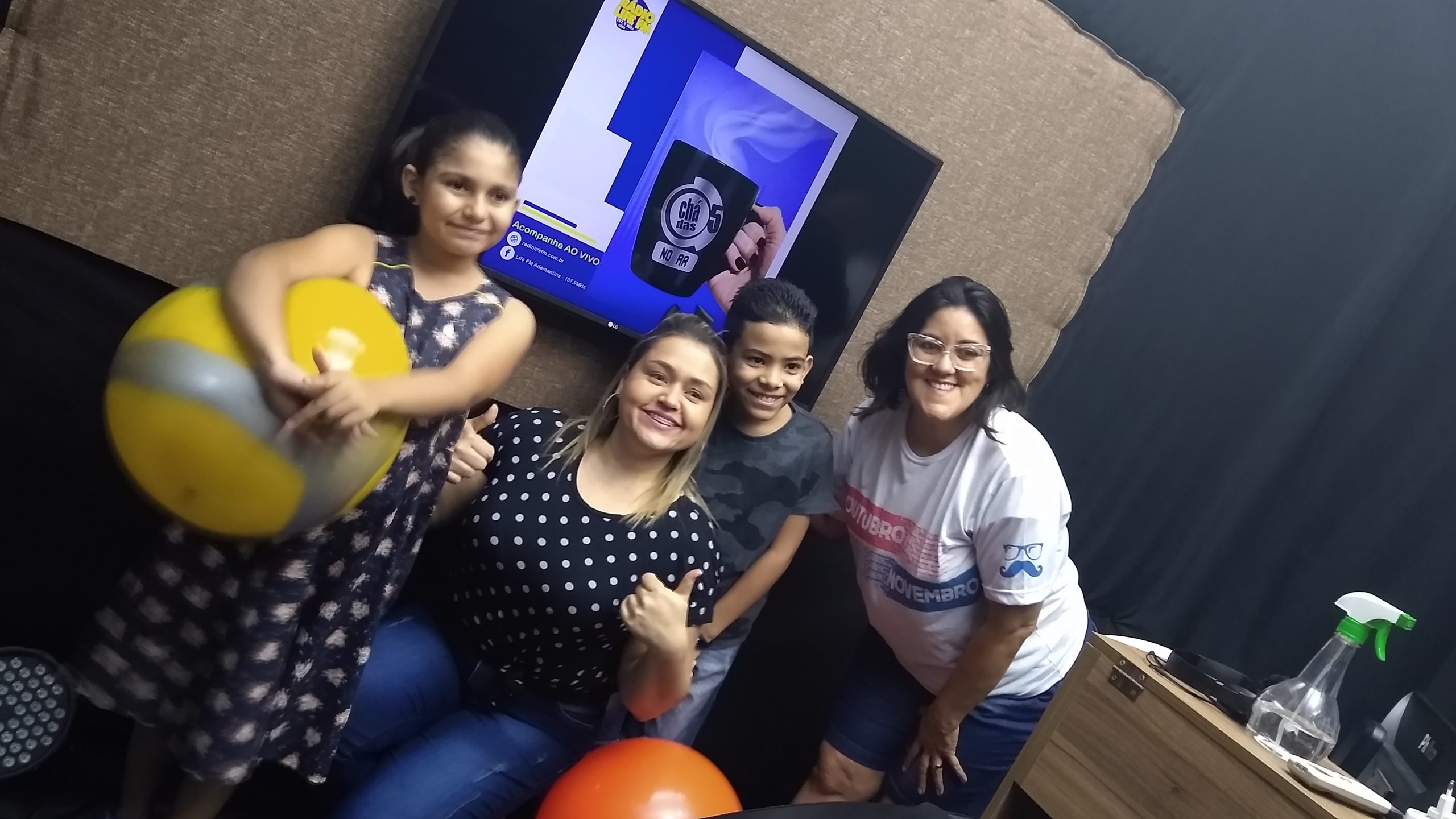 Live Especial no Chá das 5 - Dia das Crianças