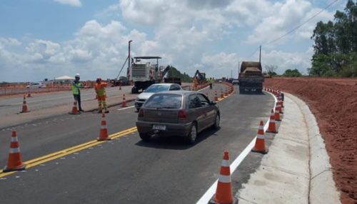 Tráfego tem desvio temporário para obras em Martinópolis