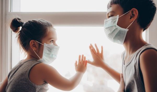 IntensaMente fala sobre os cuidados com crianças e adolescentes na pandemia