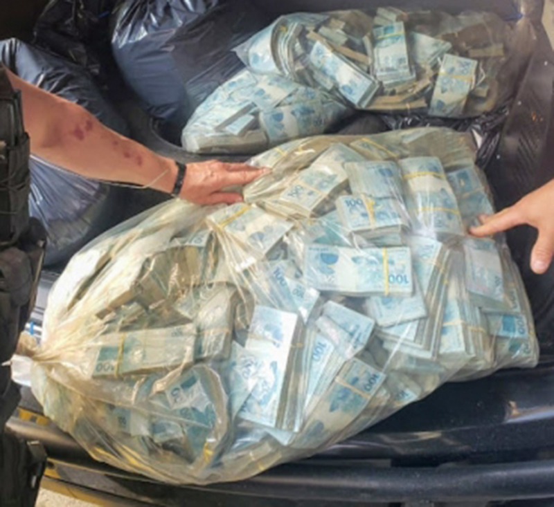 Empresas são acusadas de sonegar R$ 10 bi e fiscalização atinge cidades da região