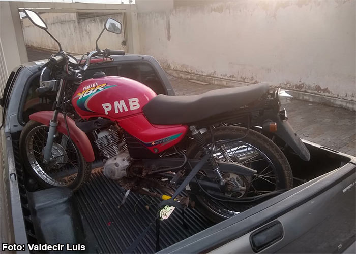Menor é apreendido pela PM após subtrair moto da Prefeitura de Bastos