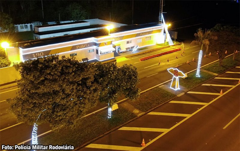 Campanha Natal Iluminado da Polícia Rodoviária