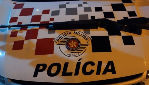 Homem é preso pela Polícia Militar por posse ilegal de arma de fogo em Flórida Paulista