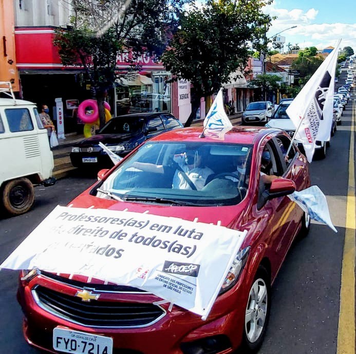 Carreata ForaDoria nesta sexta-feira em Adamantina