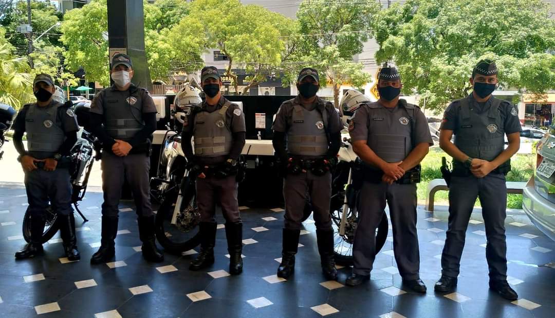 Equipes da PM  de Presidente Prudente realizam  escolta em apoio de transporte de órgãos humanos
