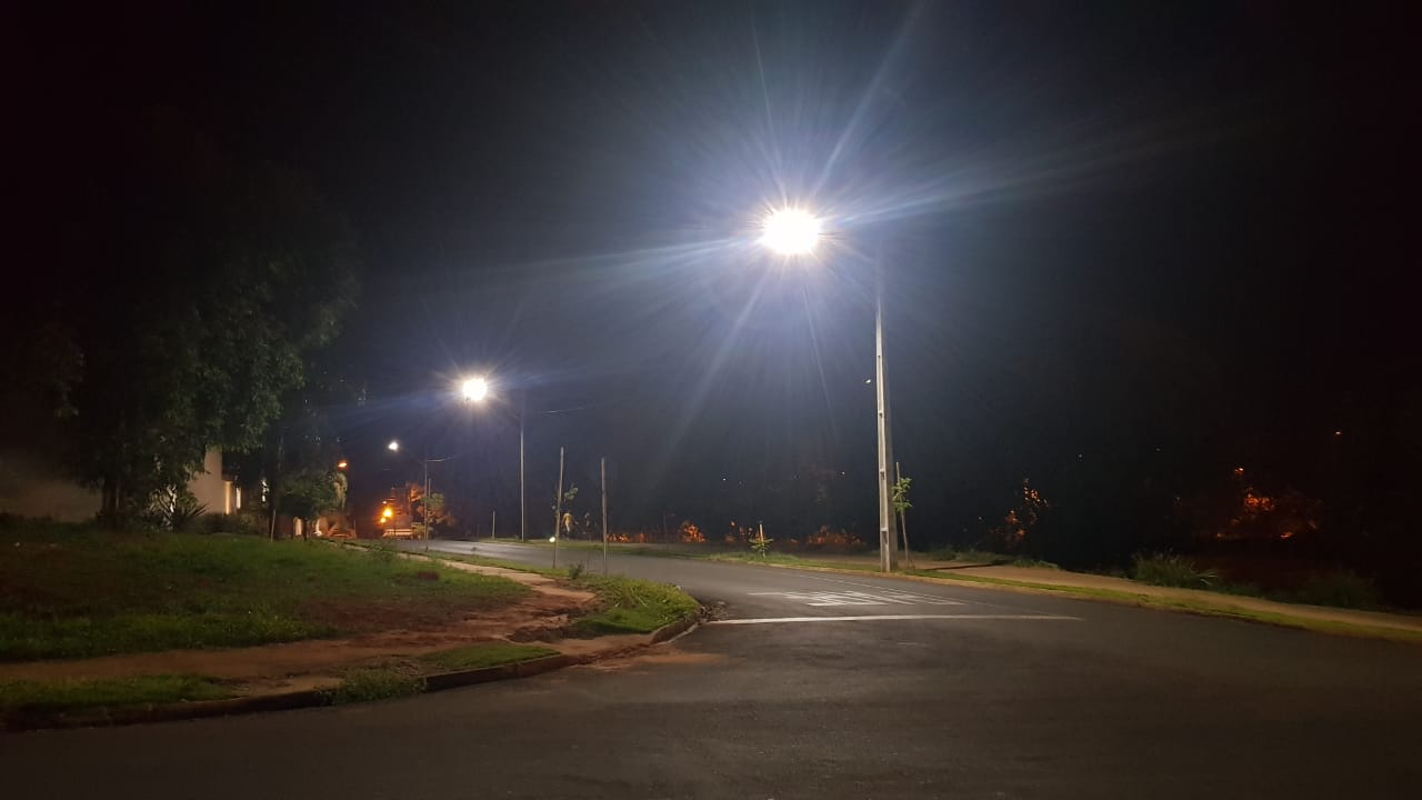 Lagoa Seca e Rua Turquesa recebem iluminação