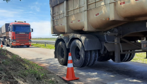 Socorro por incêndios em caminhões cresce 40% nas rodovias da CART