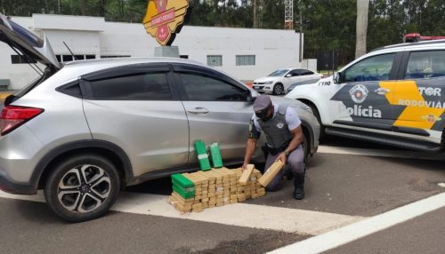 Homem é preso em flagrante com quase 90 tabletes de maconha em porta-malas de carro