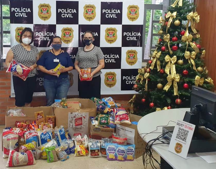 Policiais Civis de Presidente Prudente participam do Natal Sem Fome 2020