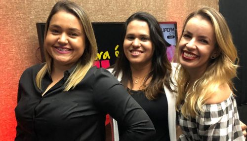 Rádio Life FM recebeu a cantora Juliana Nardon no programa Agora é Que São Elas
