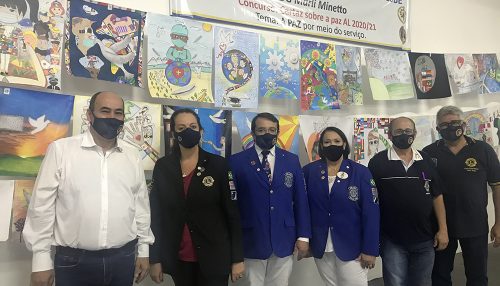 Cartaz de aluno da Escola Fleurides vence etapa distrital do Concurso Cartaz da Paz