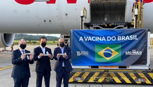 Lote com insumos para produção da CoronaVac chega a São Paulo