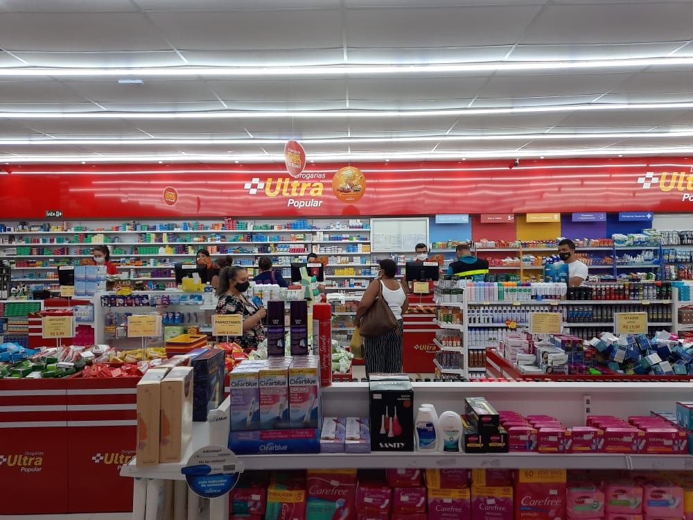 A DROGARIA ULTRA POPULAR  Lança a Campanha de Natal solidário.