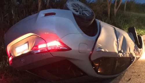 Capotamento na SP-294 em Flórida Paulista deixa mulher ferida