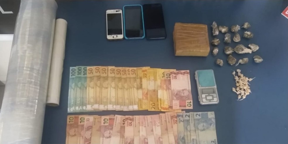 Casal é preso em flagrante com maconha e crack escondidos em residência em Teodoro Sampaio