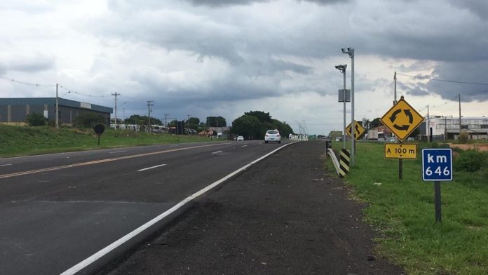 Liminar é concedida e motoristas que foram autuados no Radar do Km 646 da SP-294. tem suspensão da cobrança de multas