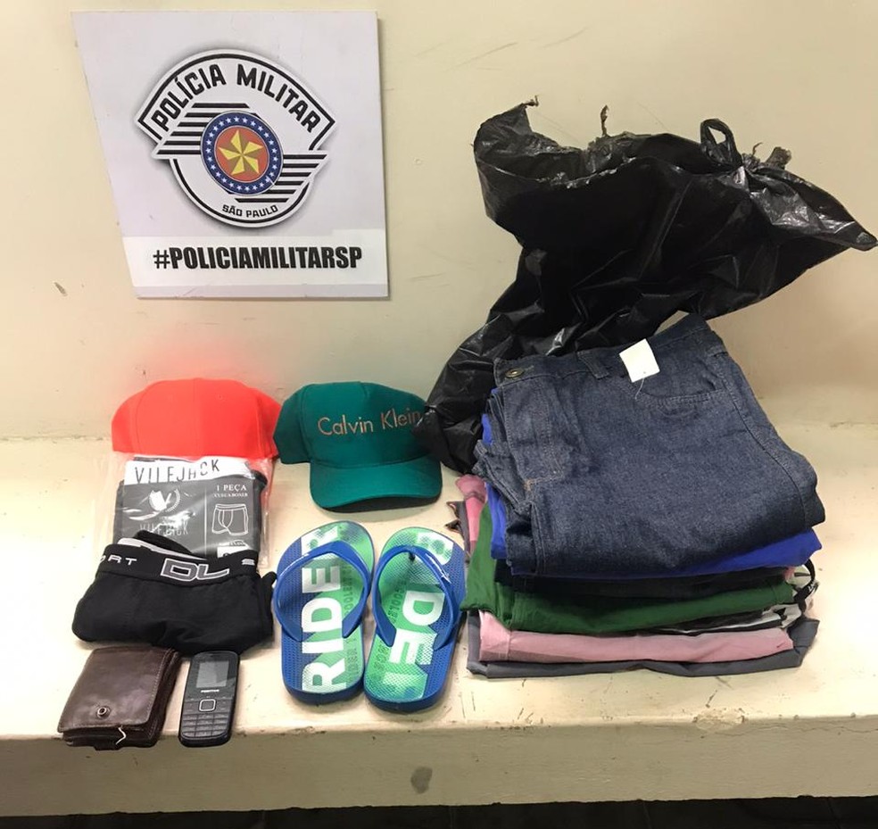 Por causa de dedo mindinho amputado, homem é identificado como autor de furto em Pirapozinho