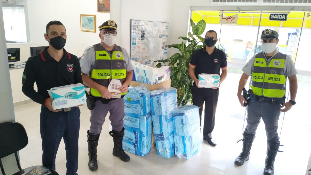 Pastores e voluntários do programa UFP realizam ação beneficente em nossa região