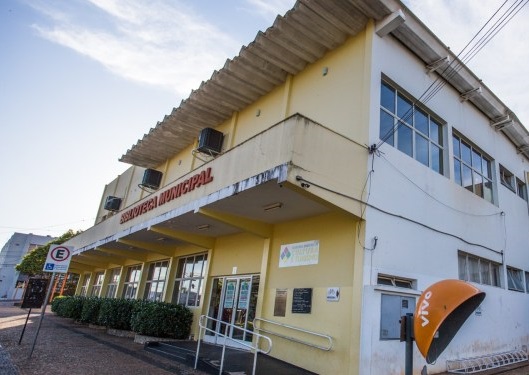 Biblioteca de Adamantina recebe melhorias e reabre ao público após 10 meses