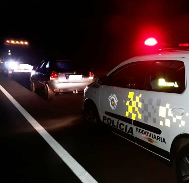 Ao “cruzar” pista na frente de viatura, motorista de Adamantina acaba preso por embriaguez