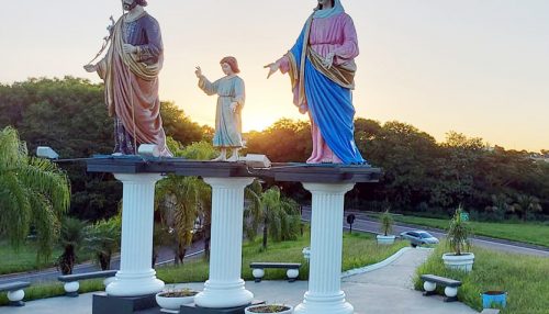 Concluída restauração das imagens da Sagrada Família as margens da SP-294