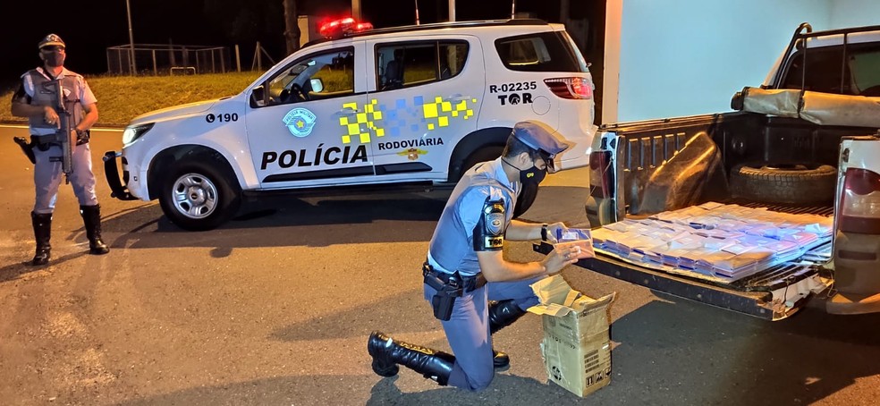 Polícia Rodoviária apreende 291 celulares sem nota fiscal em Presidente Venceslau