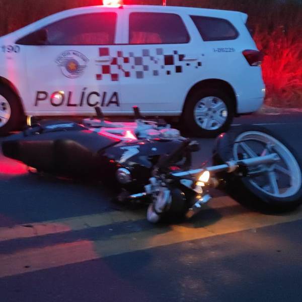Motociclista morre em grave acidente