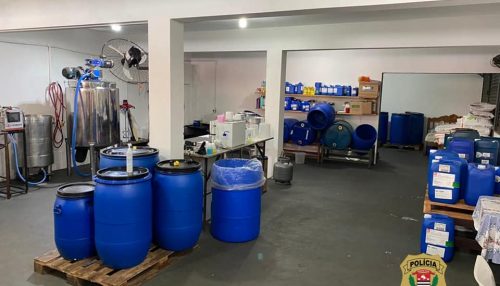 Policia Civil de Paraguaçu Paulista apreende produtos em indústria clandestina de fabricação de cosméticos