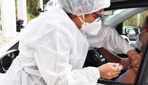 Retirado para estudos PL que obriga Prefeitura divulgar lista de vacinados da Covid-19 no município