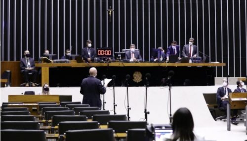 Sob pressão, Câmara tenta concluir votação da PEC emergencial nesta quarta