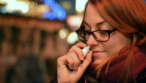 Israel e Nova Zelândia autorizam venda de spray nasal que promete prevenir Covid-19
