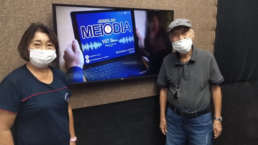 Noriko Saito e Massao Takeda - Capsula do Tempo enterrada no solo da antiga Igreja Holinnes