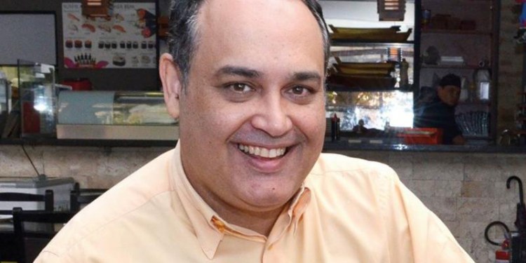 Professor Anderson Cirilo, de Publicidade e Propaganda, perde a batalha contra a covid-19