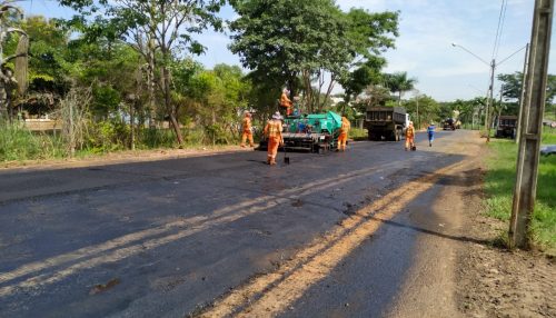 Iniciada as obras de recapeamento da rua Quintino Bocaiúva