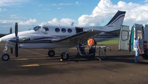 Diagnosticado com Covid-19, ex-prefeito de Dracena é transferido em avião para hospital em Botucatu