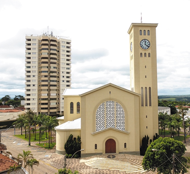 SEMANA SANTA: Programação das celebrações nas três Paróquias de Adamantina até o Domingo de Páscoa