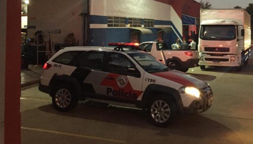 Mezanino de loja desaba e duas pessoas ficam feridas em Presidente Prudente